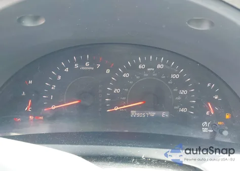 2007 Toyota Camry Le z USA, uszkodzony, nr VIN JTNBE46K273099564